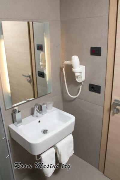 Bed and Breakfast Urban Homy Любляна Экстерьер фото